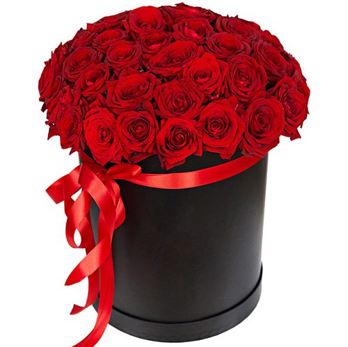Фото товара 51 роза красная в шляпной коробке