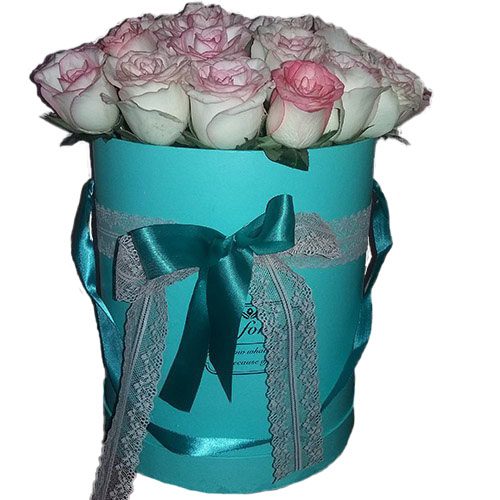 Фото товара 21 троянда "Джумілія" в капелюшній коробці